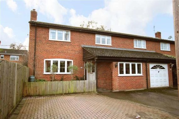 4 Bedroom Semi-Detac...